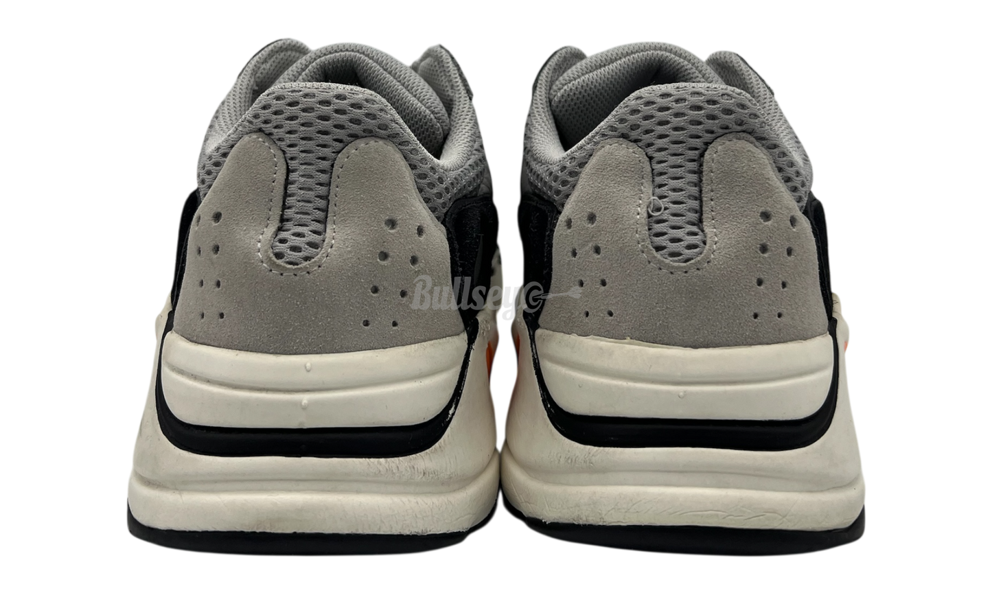 Adidas Yeezy Boost 700 "Wave Runner" (PreOwned)