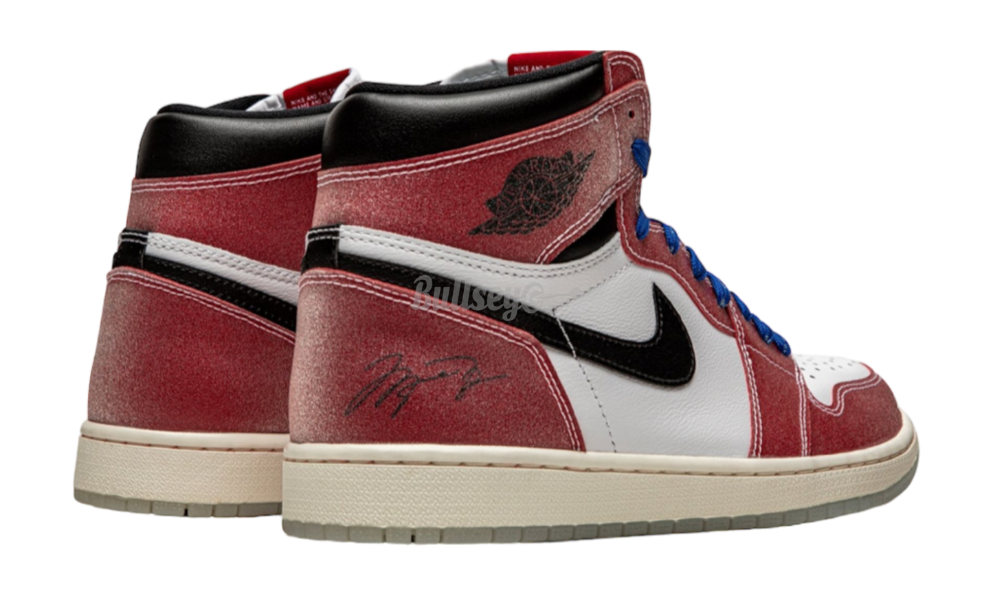 Air Jordan 1 Retro "Trophy Room" (F&F with blue Laces)