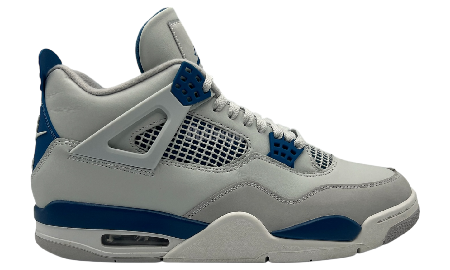 Air Jordan 4 Retro "Military Blue" (PreOwned)