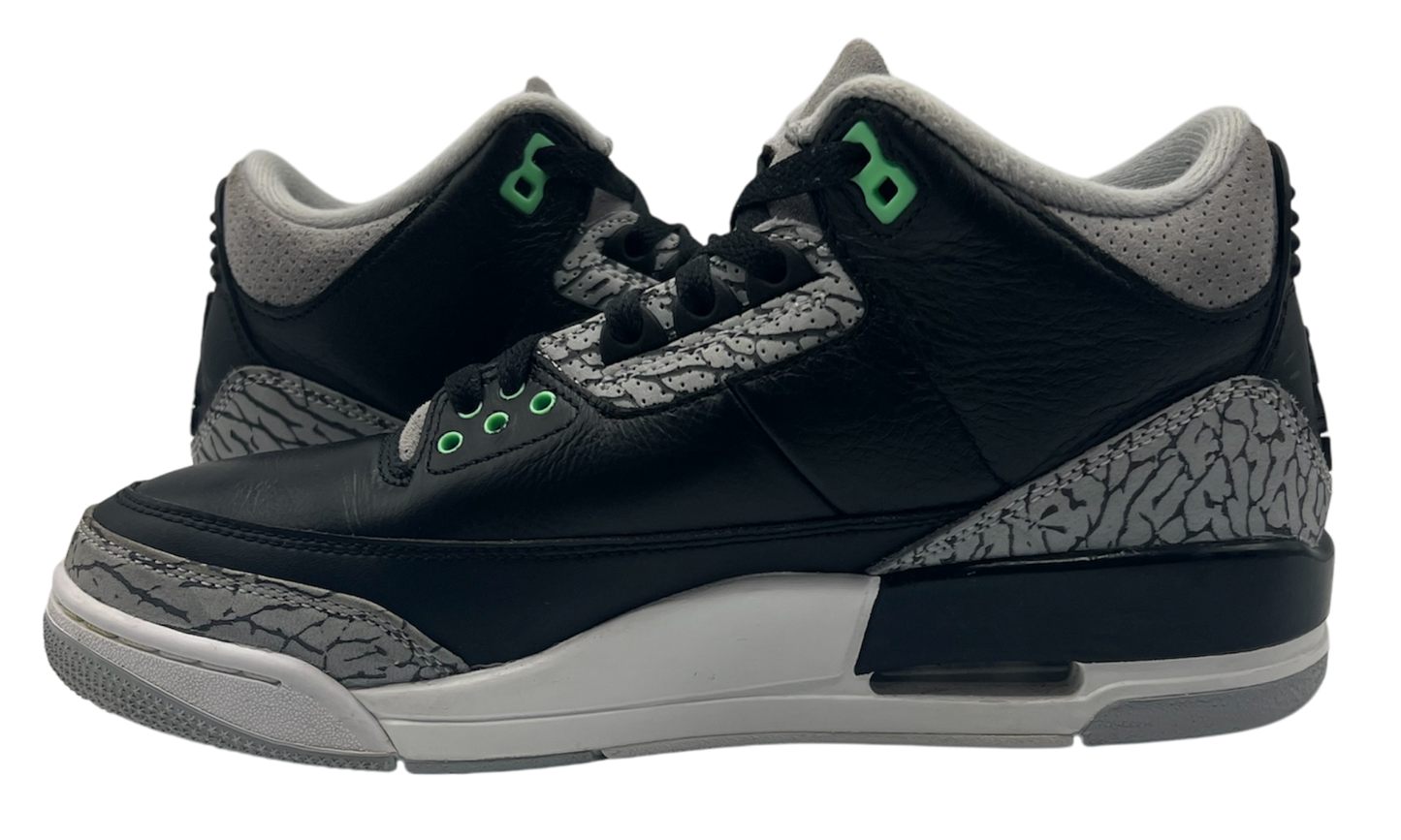 Air Jordan 3 Retro "Green Glow" (PreOwned)