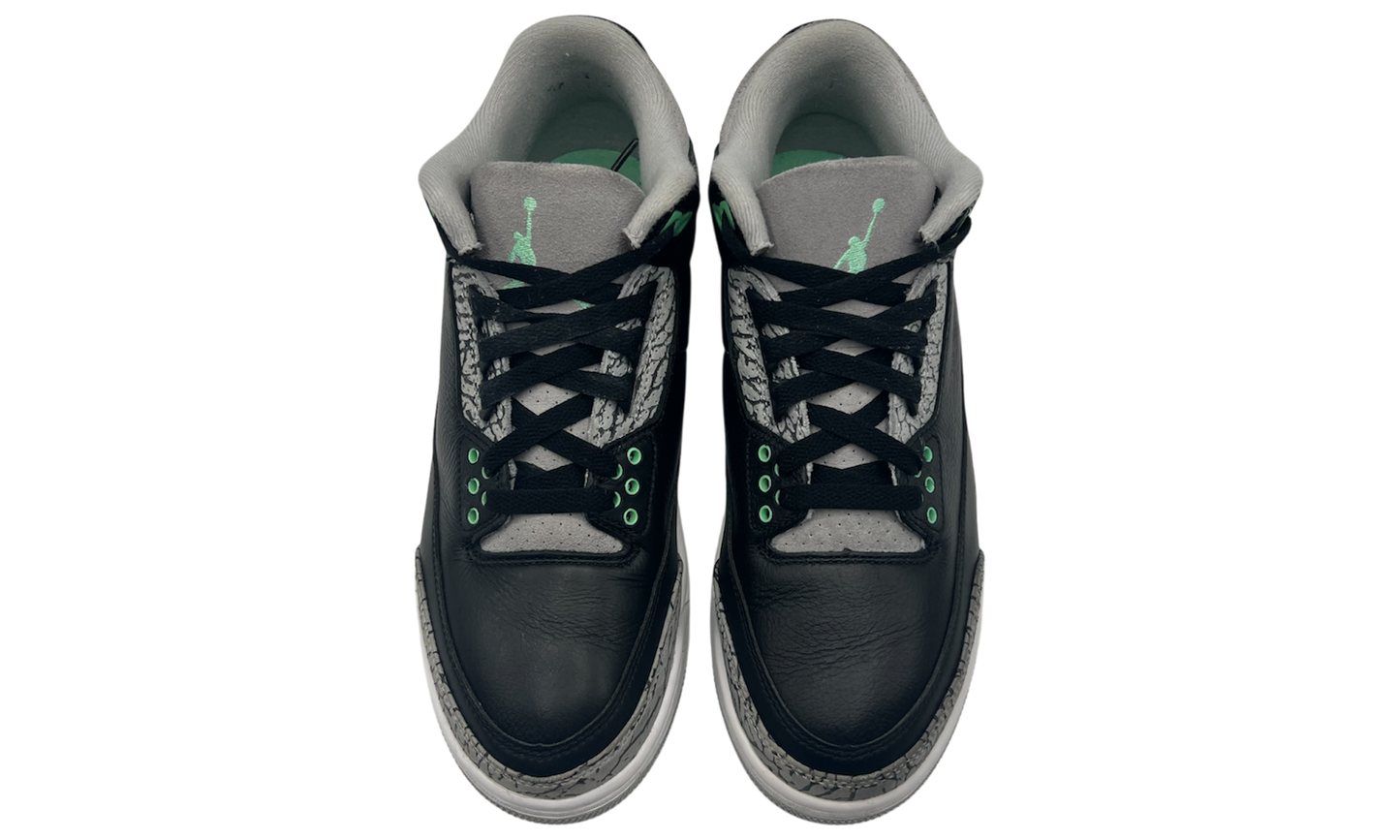 Air Jordan 3 Retro "Green Glow" (PreOwned)