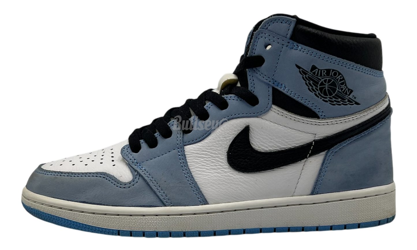 Air Jordan 1 Retro "University Blue" (PreOwned)