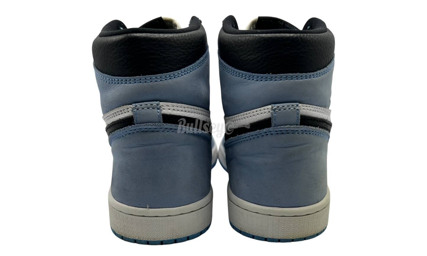 Air Jordan 1 Retro "University Blue" (PreOwned)