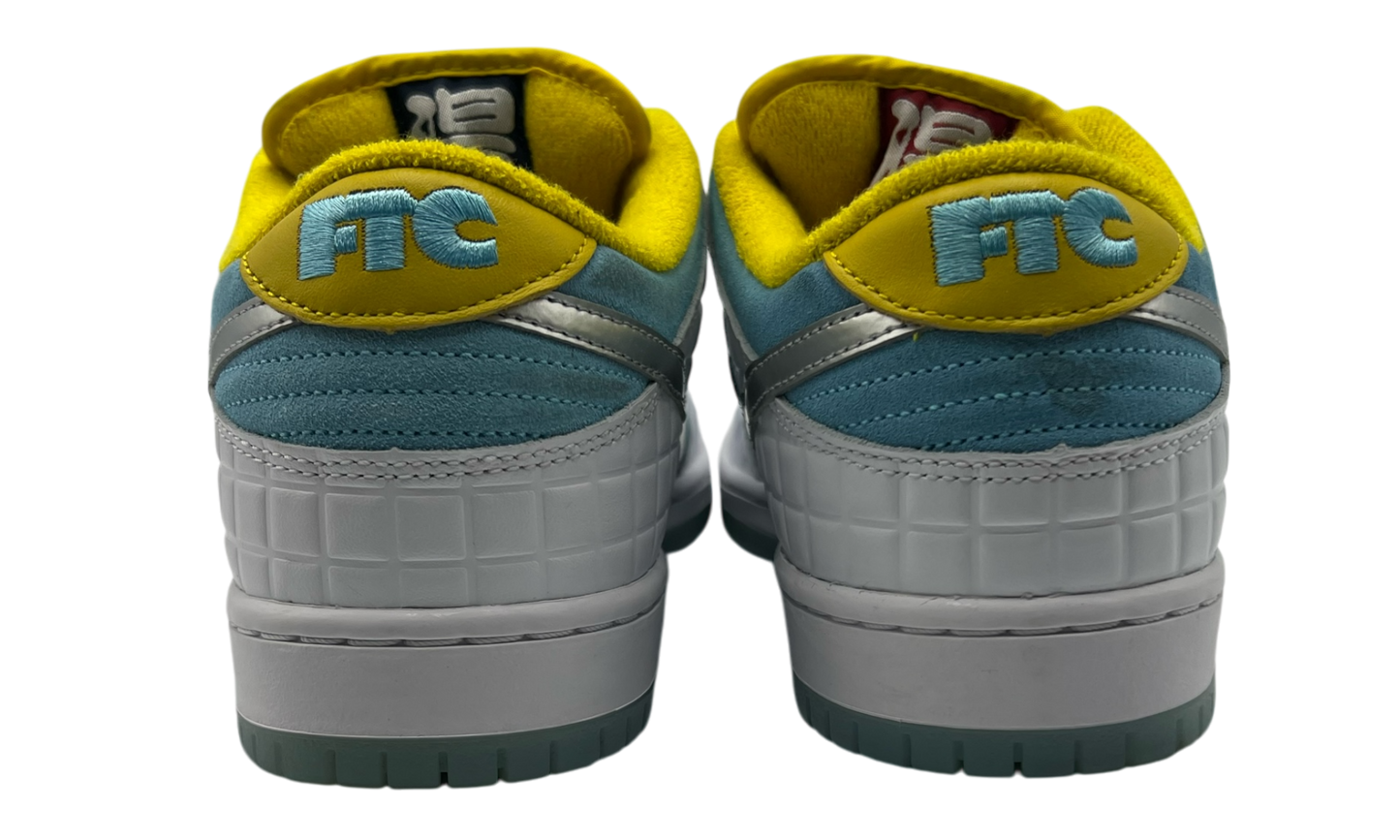 Nike SB Dunk Low "FTC Lagoon Pulse" (PreOwned)
