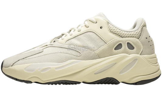 Adidas Yeezy Boost 700 "Analog"-Bullseye Sneaker Boutique