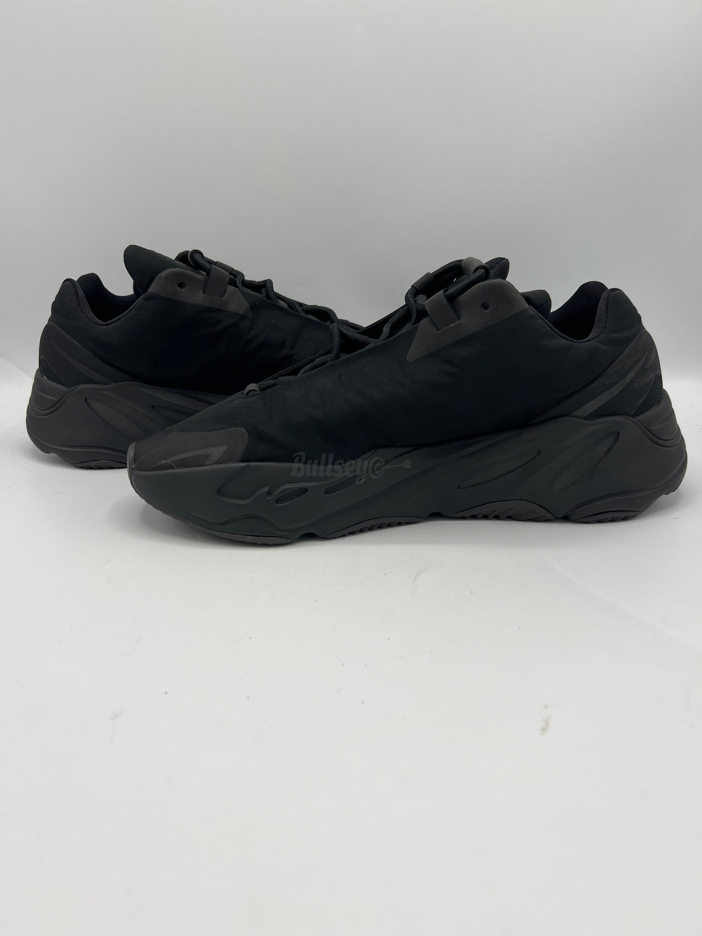 Adidas Yeezy Boost 700 MNVN "Triple Black" (PreOwned)