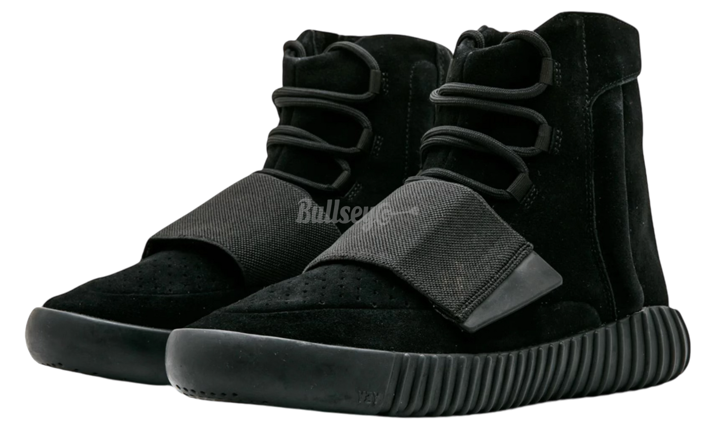 Adidas Yeezy Boost 750 "Triple Black"