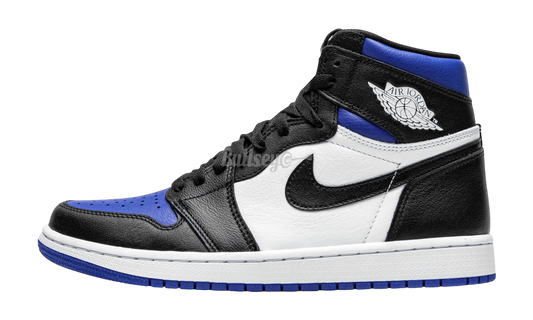 Air Jordan 1 Retro "Royal Toe"-Bullseye Sneaker Boutique