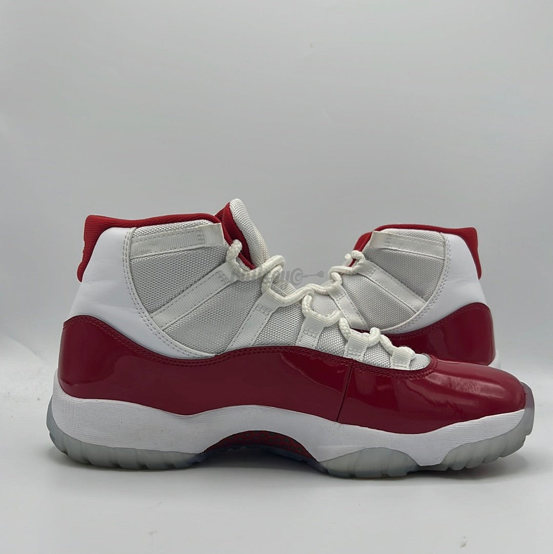 Air Jordan 11 Retro "Cherry" (PreOwned)