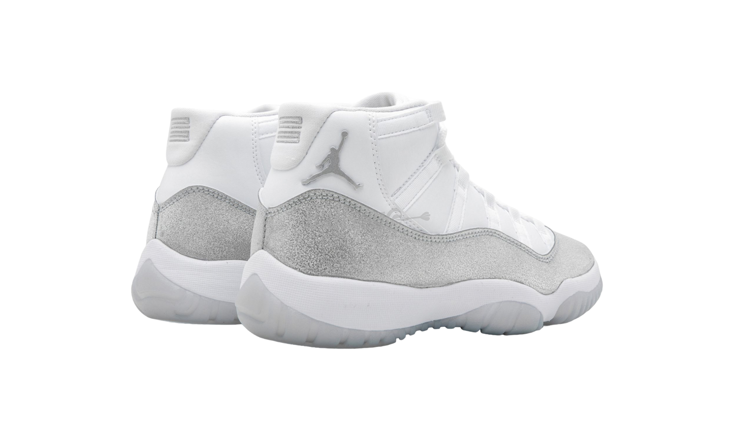 Air Jordan 11 Retro "Metallic Silver"