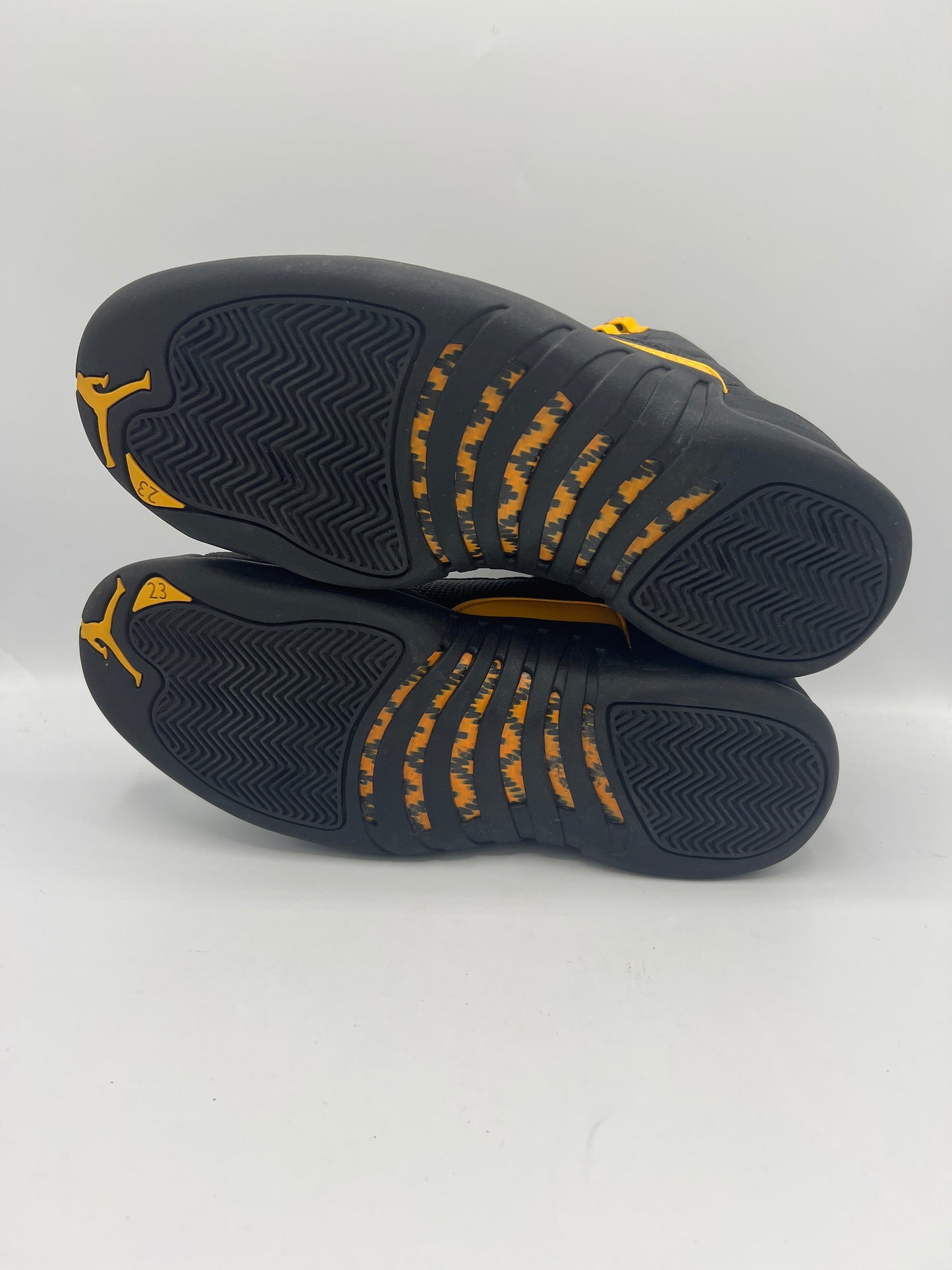 Air Jordan 12 Retro "Black Taxi" (PreOwned)