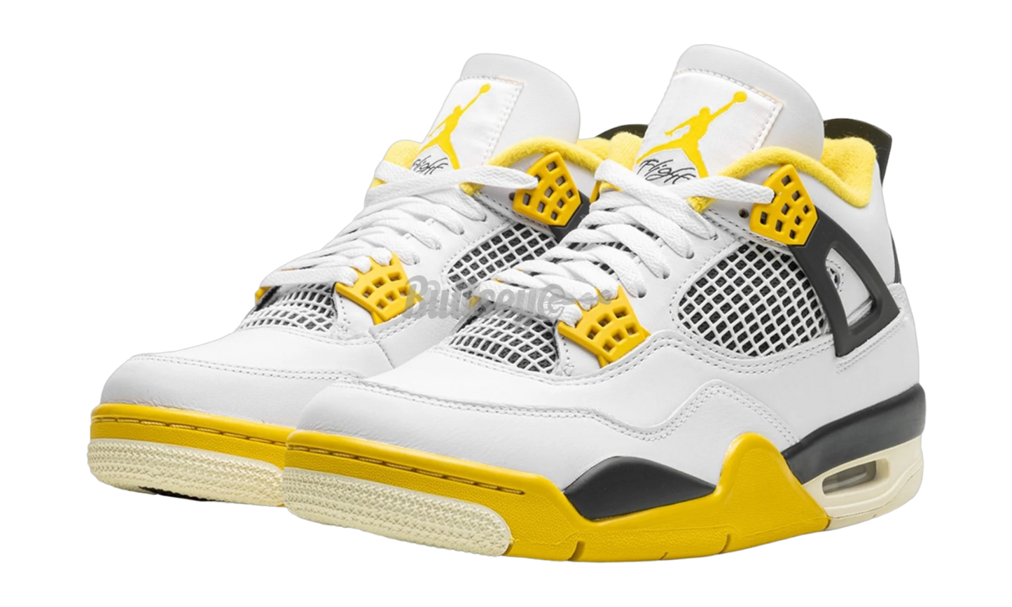 Air Jordan 4 Retro "Vivid Sulfur"