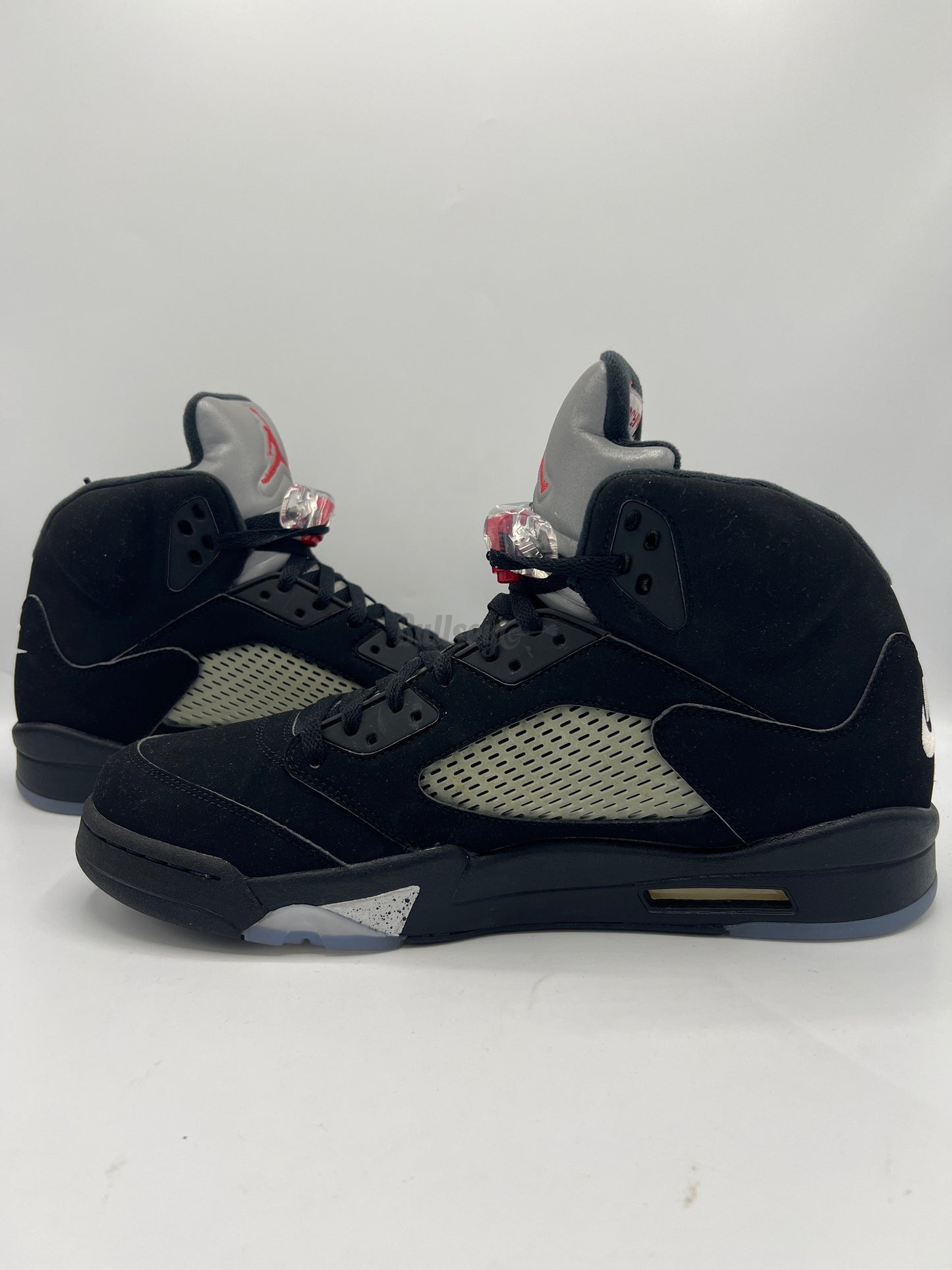 Air Jordan 5 Retro "Black Metallic"(2016) (PreOwned)