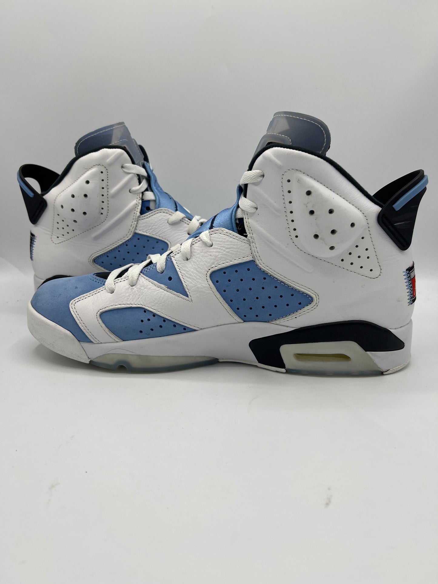 Air Jordan 6 Retro "UNC" (PreOwned)