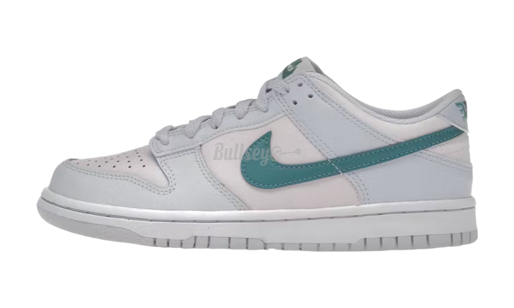 Nike Dunk Low "Mineral Teal" GS-Bullseye Sneaker Boutique