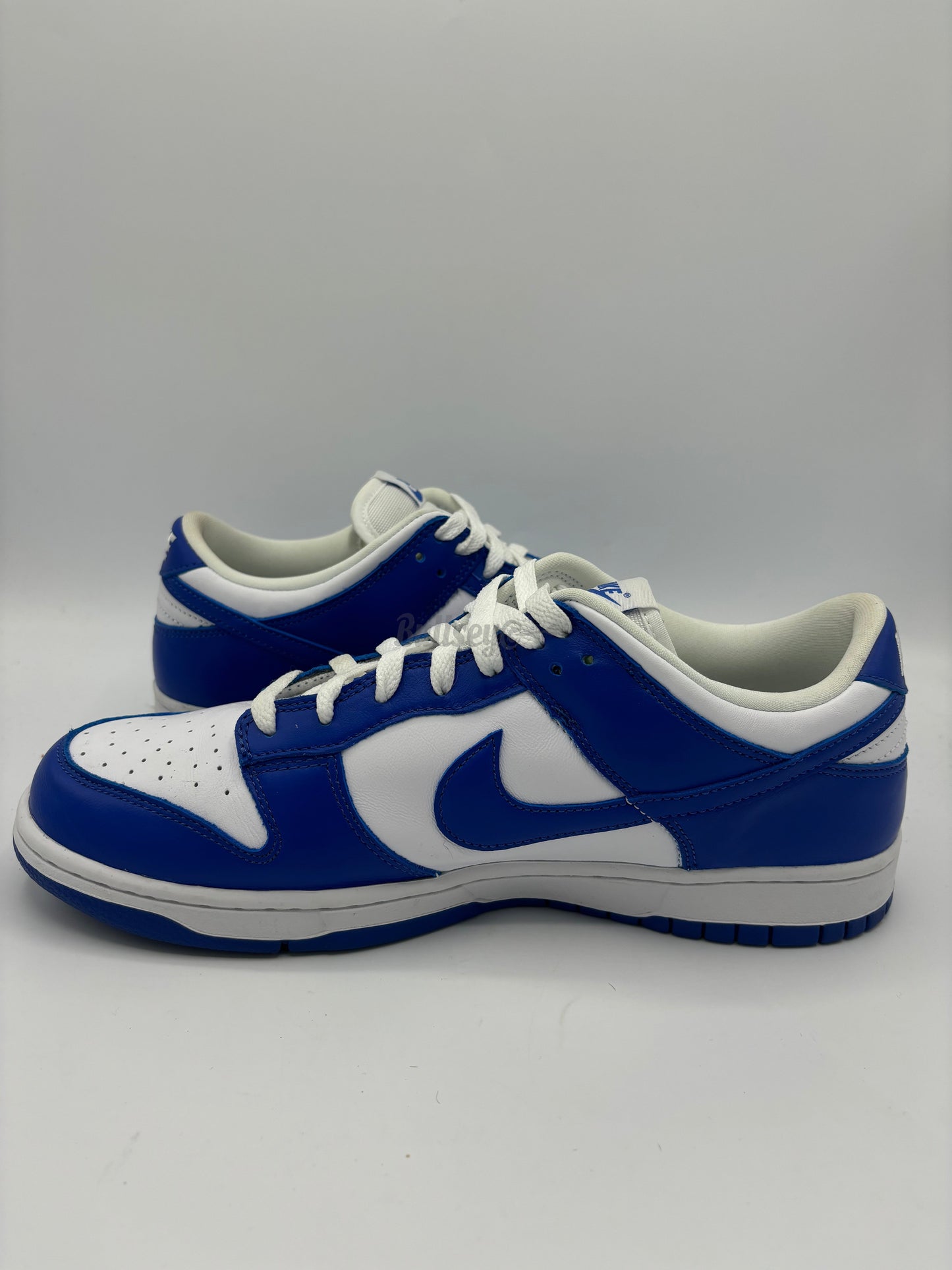 Nike Dunk Low SP "Kentucky" (PreOwned) (No Box)