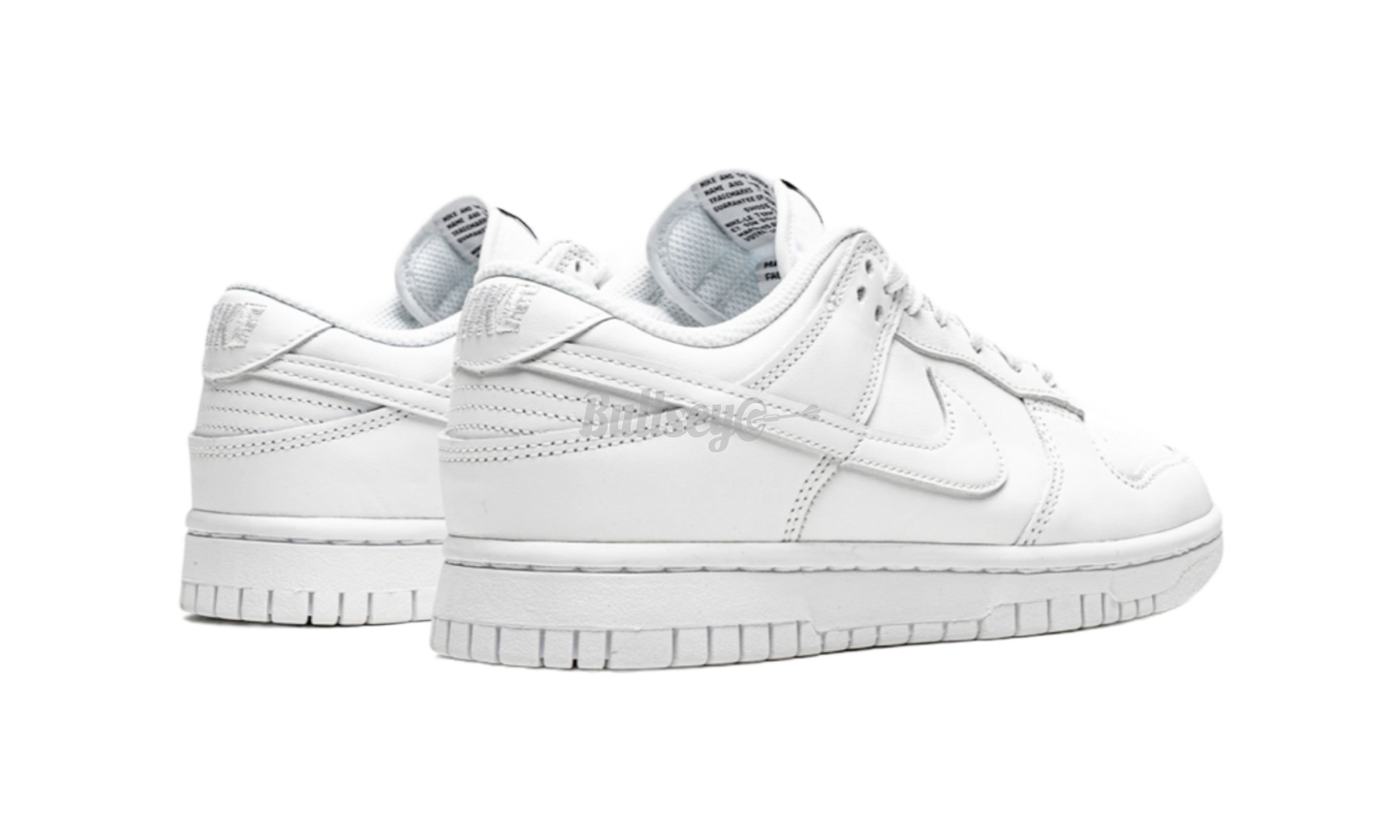 Nike Dunk Low "Triple White"