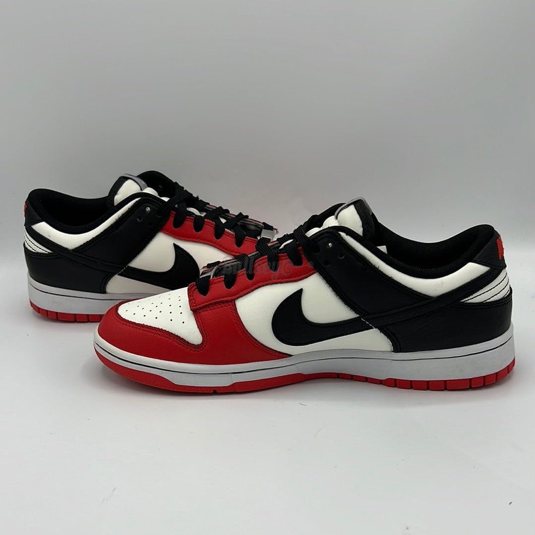 Nike Dunk Low x NBA "Bulls" EMB (PreOwned)